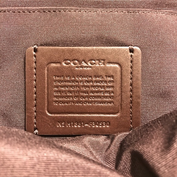 Coach Backpack with gold hardware. - Picture 4 of 6